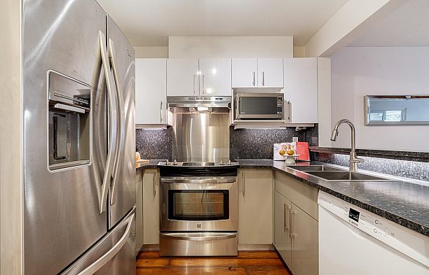 104 2268 W 12th Avenue Kitsilano