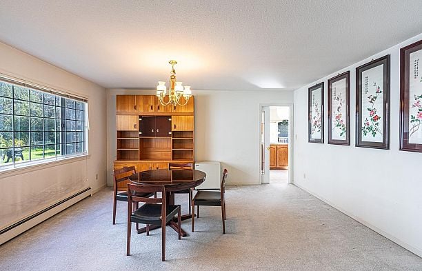 6056 Trafalgar Street Kerrisdale