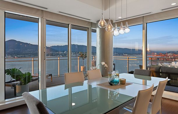 2202 1139 W Cordova Street Coal Harbour