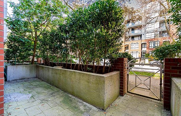 104 2268 W 12th Avenue Kitsilano