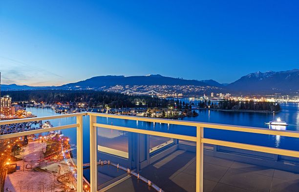 2202 1139 W Cordova Street Coal Harbour