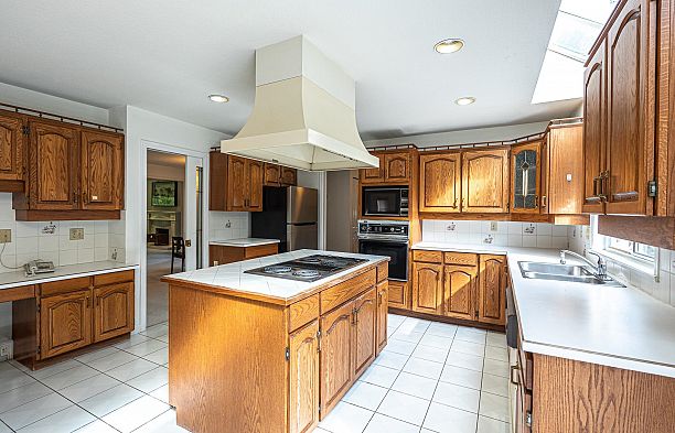 6056 Trafalgar Street Kerrisdale