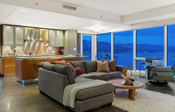2202 1139 W Cordova Street Coal Harbour