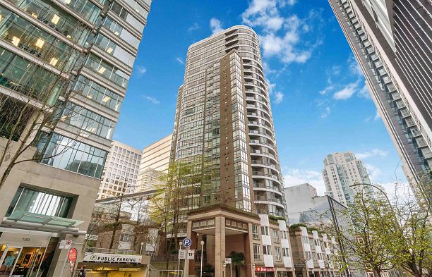701 1166 Melville Street Coal Harbour