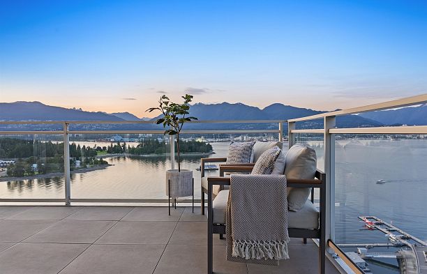 2202 1139 W Cordova Street Coal Harbour