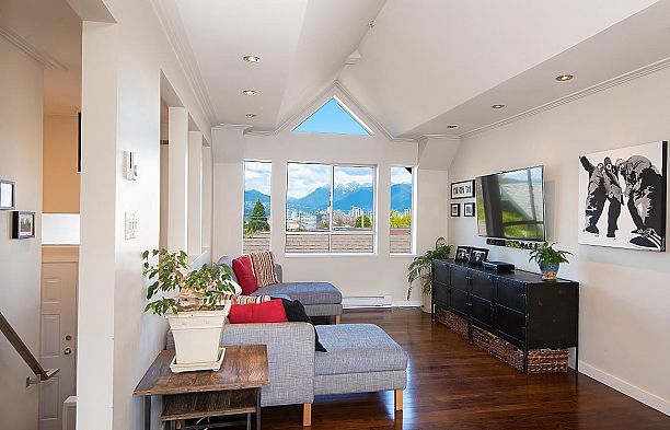 412 1880 W 6th Avenue Kitsilano