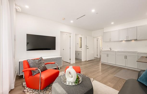 4360 4362 W 8th Avenue Point Grey