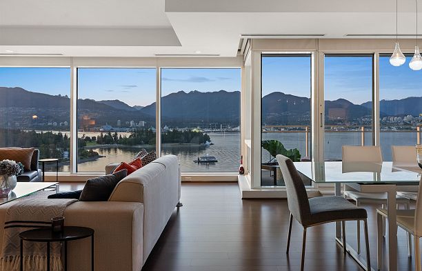2202 1139 W Cordova Street Coal Harbour