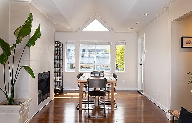 412 1880 W 6th Avenue Kitsilano