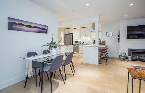 103 3220 W 4th Avenue Kitsilano