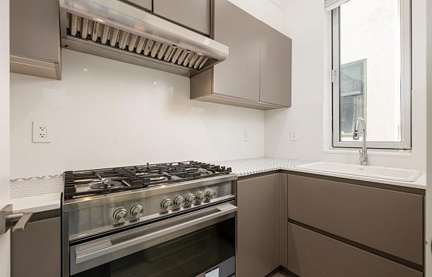 4360 4362 W 8th Avenue Point Grey