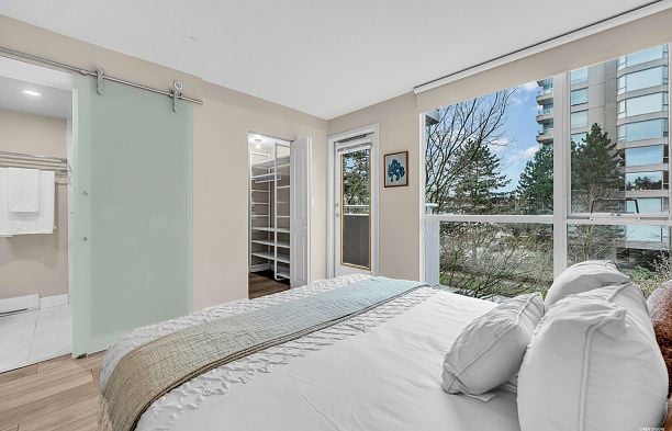 302 2121 W 38th Avenue Kerrisdale