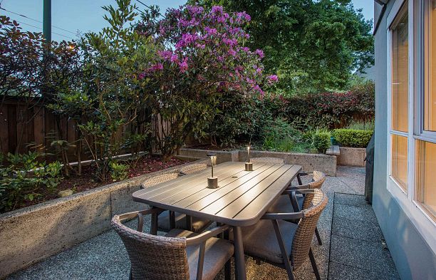 103 3220 W 4th Avenue Kitsilano