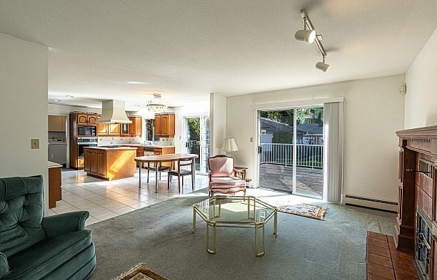 6056 Trafalgar Street Kerrisdale