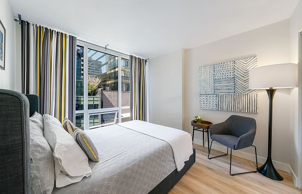 707 1166 Melville Street Coal Harbour