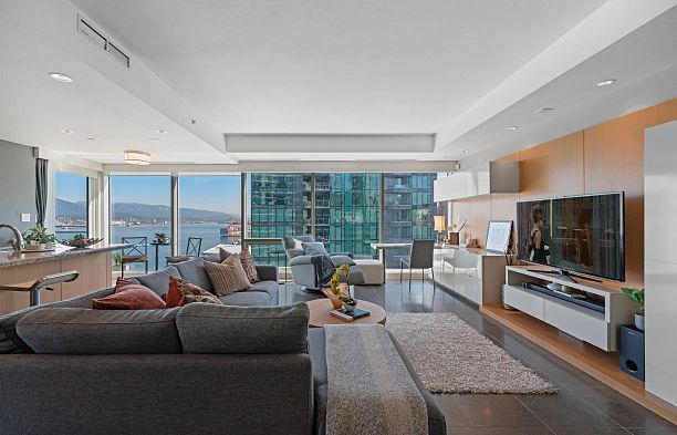 2202 1139 W Cordova Street Coal Harbour