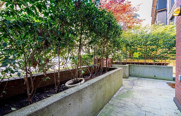 104 2268 W 12th Avenue Kitsilano