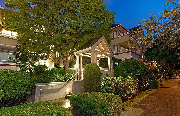 412 1880 W 6th Avenue Kitsilano