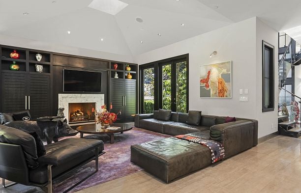 6448 Macdonald Street Kerrisdale