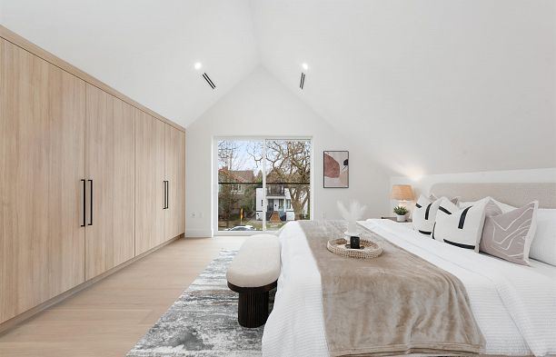 1 3151 W 10th Avenue Kitsilano