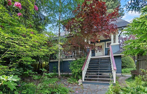 1105 Park Drive South Granville