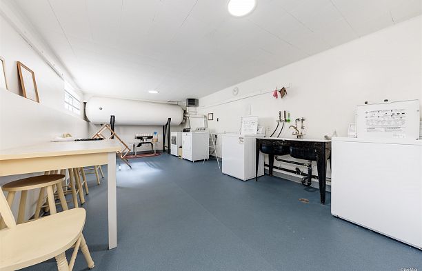 105 2250 W 43rd Avenue Kerrisdale
