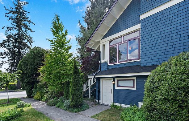 1105 Park Drive South Granville