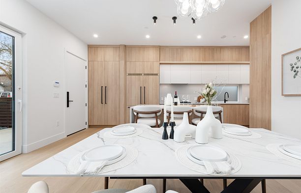 1 3151 W 10th Avenue Kitsilano