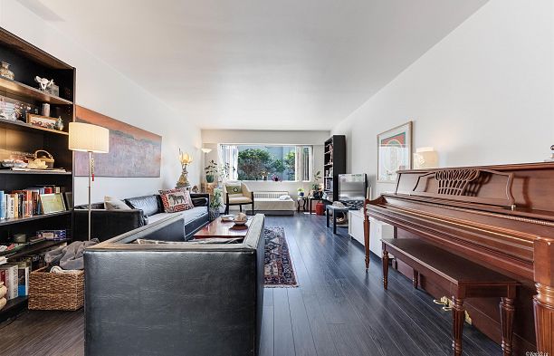 105 2250 W 43rd Avenue Kerrisdale