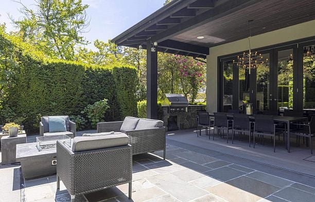 6448 Macdonald Street Kerrisdale