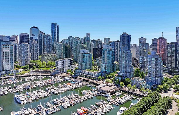 L302 1550 Coal Harbour Quay Coal Harbour