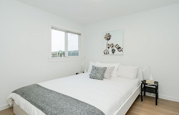 102 8690 Montcalm Street Marpole