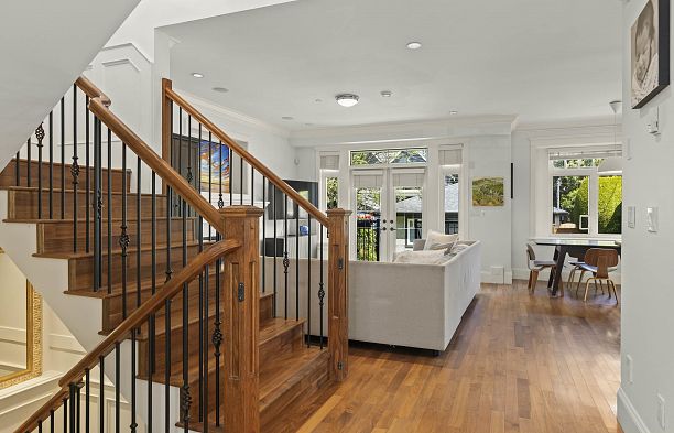 3007 W 33rd Avenue MacKenzie Heights