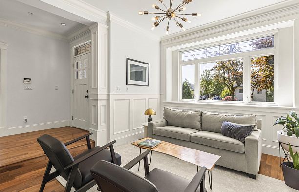 3007 W 33rd Avenue MacKenzie Heights