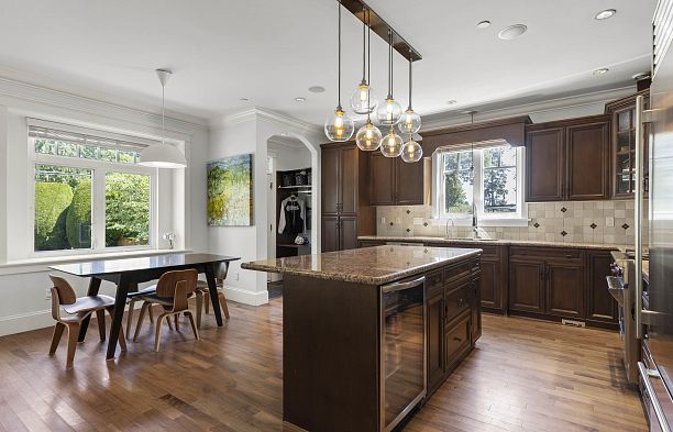 3007 W 33rd Avenue MacKenzie Heights