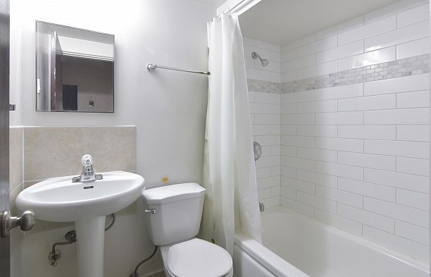 112 1540 HARO STREET, Vancouver BC V6G 1G5 West End VW