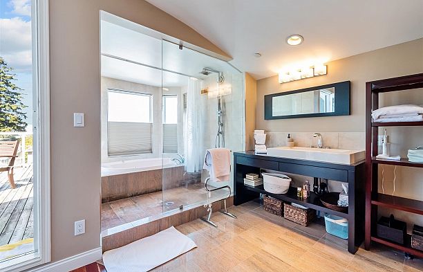 3123 W 27th Avenue MacKenzie Heights