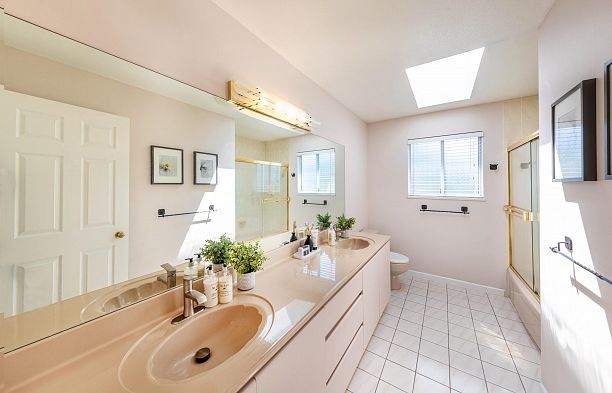 3088 W 21st Avenue Arbutus