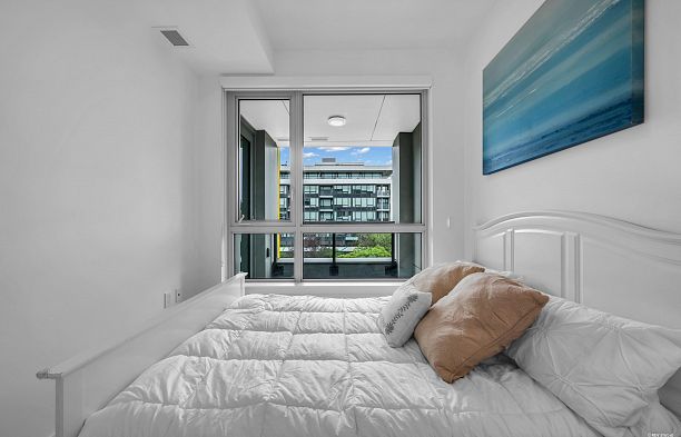 407 6328 Cambie Street Oakridge VW