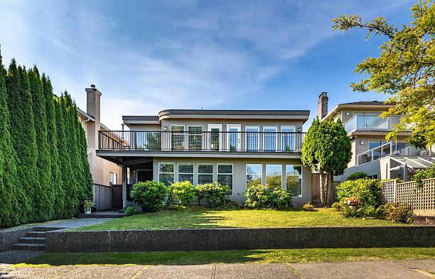 3088 W 21st Avenue Arbutus