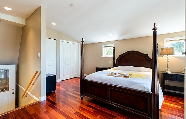 3123 W 27th Avenue MacKenzie Heights