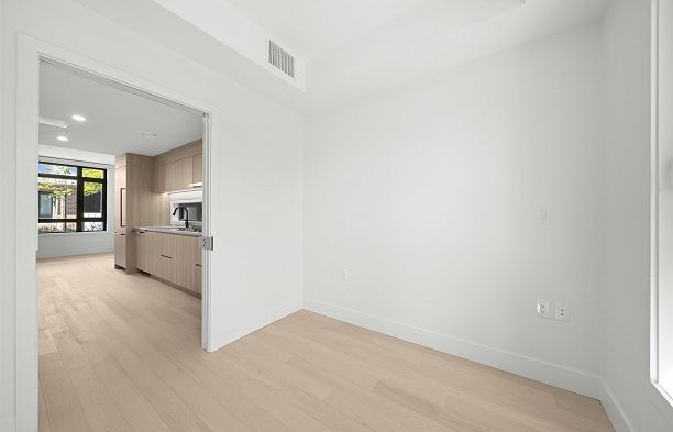 6272 Oak Street Oakridge VW