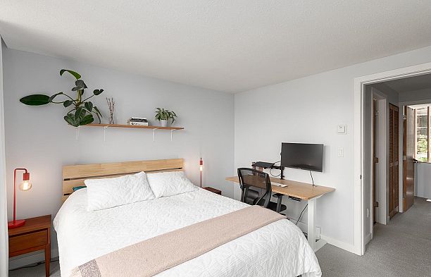 108 1141 W 7th Avenue Fairview VW