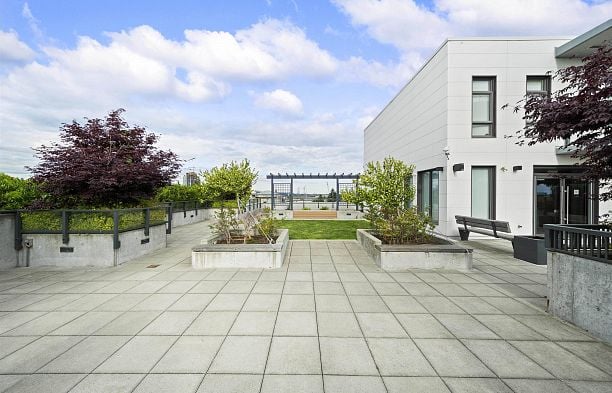 301 8888 Osler Street Marpole