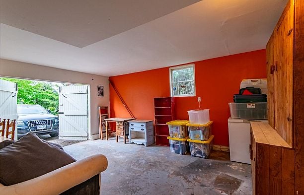 2998 W 24th Avenue Arbutus