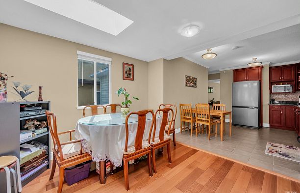 2785 W 20th Avenue Arbutus