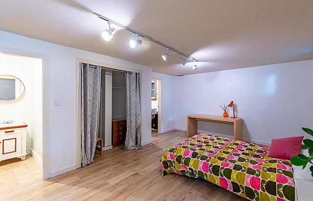2998 W 24th Avenue Arbutus
