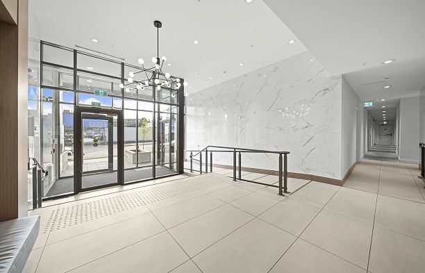 301 8888 Osler Street Marpole
