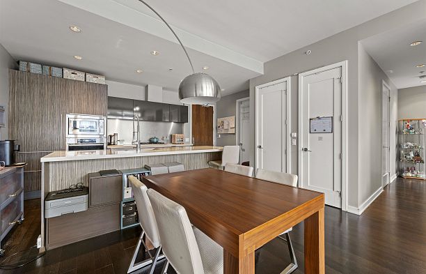 502 77 Walter Hardwick Avenue False Creek