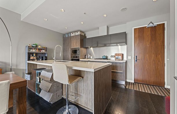 502 77 Walter Hardwick Avenue False Creek